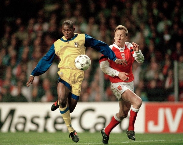 Faustino Asprilla jugando para Parma. (Foto: Getty)