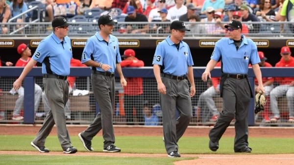 A los jueces se les paga durante todo el año, a diferencia de los jugadores (Foto: MLB)