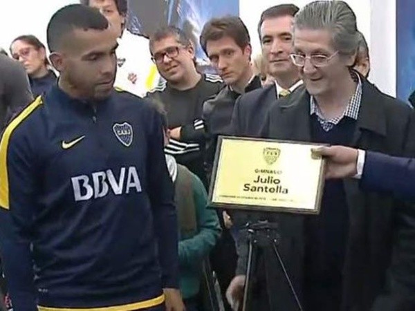 Julio Santella, reconocido en Boca Juniors.