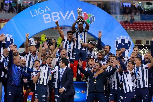 Diciembre de 2019: Rayados festejaba un nuevo título en el Azteca.