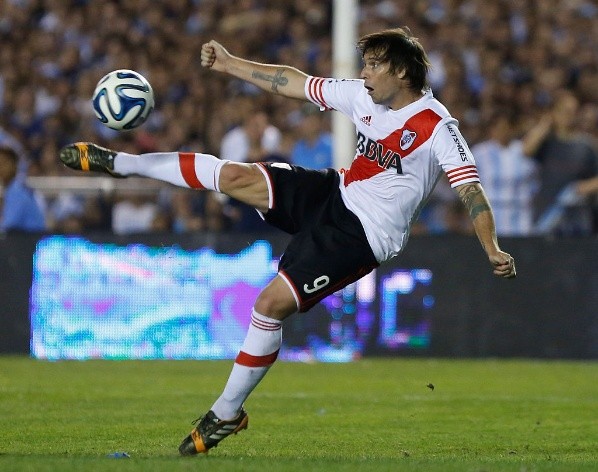 Fernando Cavenaghi durante su último paso por River. (Foto: Getty)