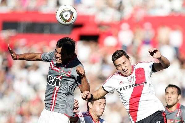 Alexis Ferrero con la camiseta de River. (Foto: Getty)