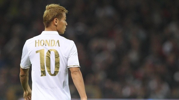 Honda&#039;s currently serving as Cambodia&#039;s General Manager while also playing for Botafogo (Getty)