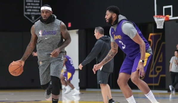 Imágenes como estas volverán a verse desde el sábado (Foto: @Lakers)