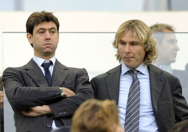 Agnelli y Nedved, presidente y vicepresidente respectivamente de Juventus.