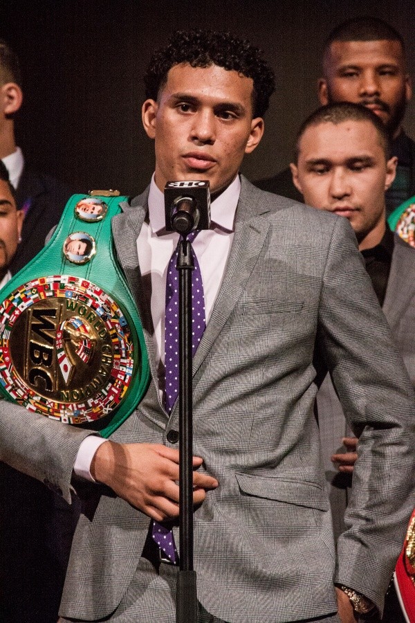 El padre Benavidez dice que su hijo está listo para que enfrentar a Canelo Álvarez.
