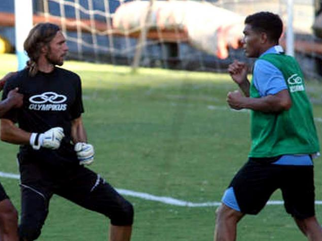 El inicidente que tuvo Teo Gutiérrez con Mauro Dobler en un entrenamiento de Racing.