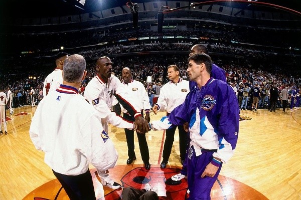 Michael Jordan y John Stockton.