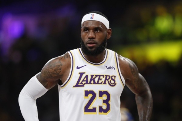 LeBron James, el quinto mejor pagado del mundo (Foto: Getty)