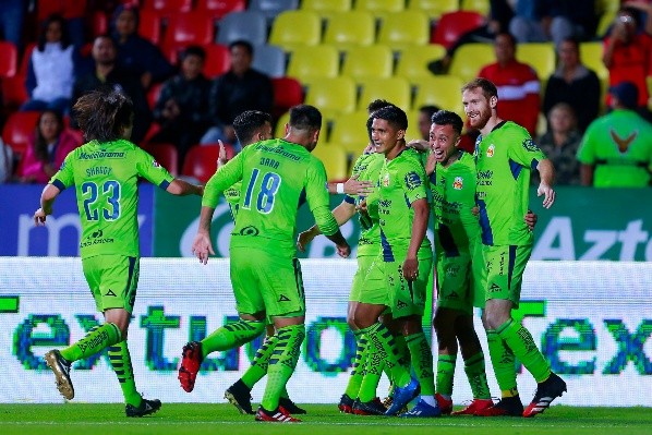 Mazatlán sería la nueva sede de la Monarquía. (Foto: Jam Media)