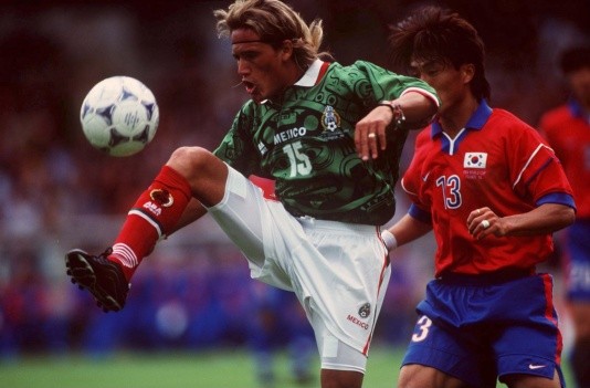 El matador anotó un doblete ante los asiáticos (GETTY)