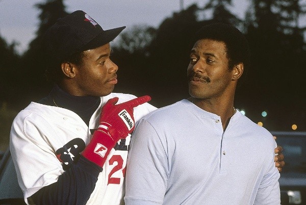 Ken Griffey Jr. junto a su padre