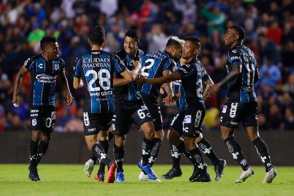 Difícil momento para un jugador de Los Gallos Blancos (Jam Media)