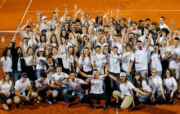 El Adria Tour, sin distanciamiento social.