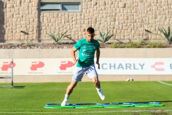 Santos interrumpió sus prácticas por la tormenta de Arena. (Twitter – Santos Laguna)