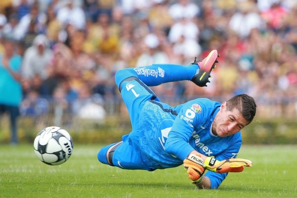 Pikolín en el arco de Pumas, en 2016 (JAM Media)