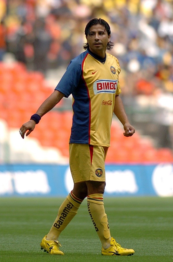 Al chileno le gustaría ver a Eduardo Vargas con el jersey de América. (Jam Media)