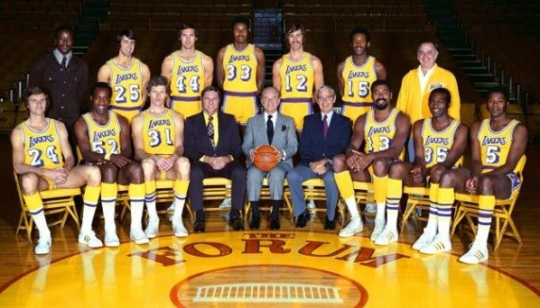 3.- LOS ANGELES LAKERS 1971-72