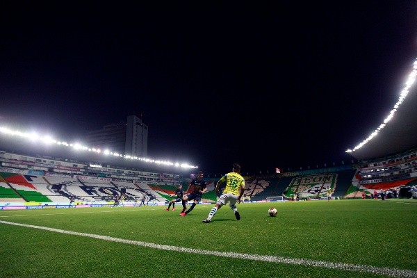 Solo los medios con derechos televisivos podrán estar en el estadio. (Jam Media)