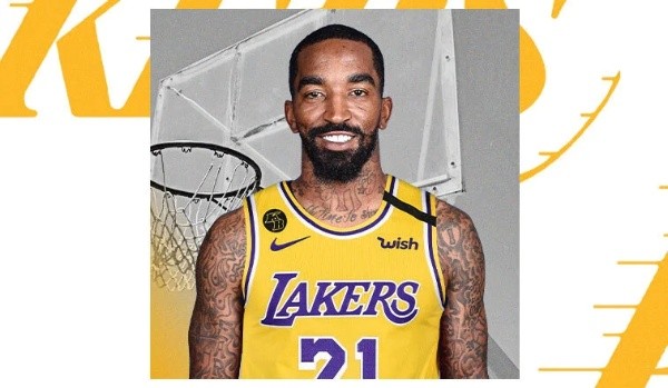 El anuncio oficial (@Lakers)
