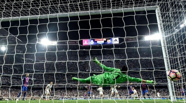 Messi’s last minute Clasico goal won the game (Getty).