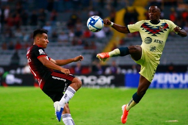 Renato Ibarra, cada vez más cerca de debutar en Atlas (Jam Media).