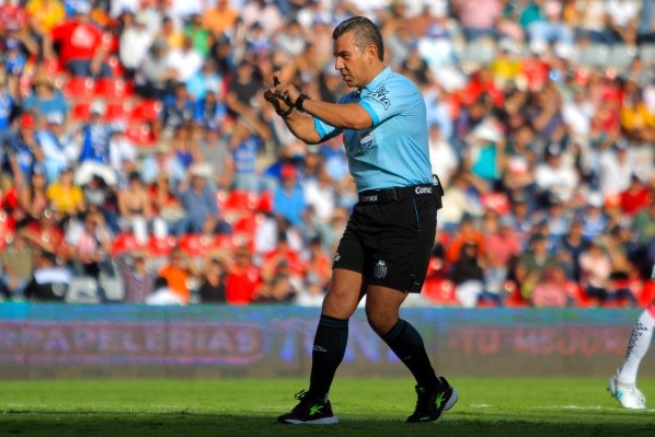 Paul Delgadillo, fanático de Pumas UNAM (Getty Images)