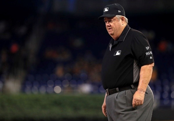 Joe West, 42 años de experiencia como umpire (Getty)