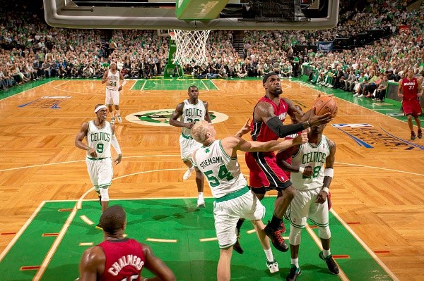 LeBron James en el sexto juego contra los Celtics en 2012