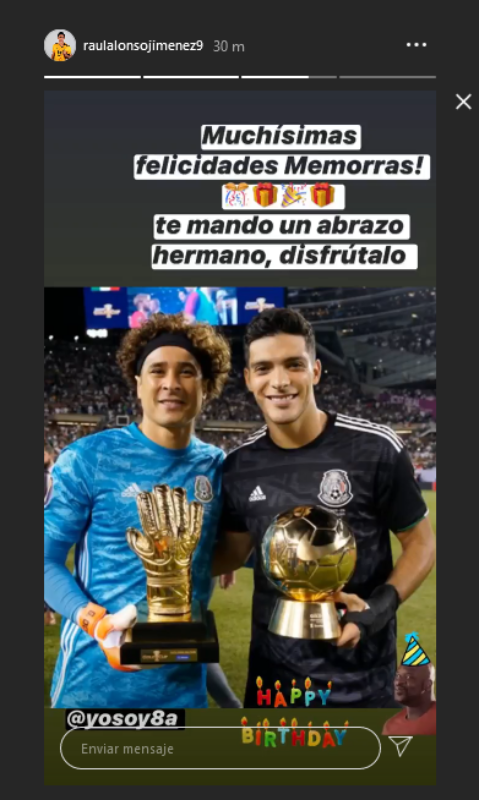 Raúl le envió un saludo al arquero del América (Foto: Captura)