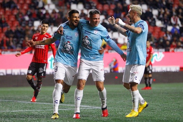 Pachuca celebra su gol (Jam Media)