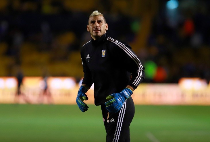 El arquero de Tigres rememoró uno de los trolleos más destacados de la historia del Clásico Tapatío (Foto: JAM)