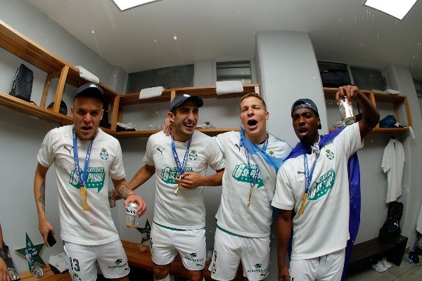 Cabecita, Cali, Furch y Djaniny celebran en 2018 (Getty Images)