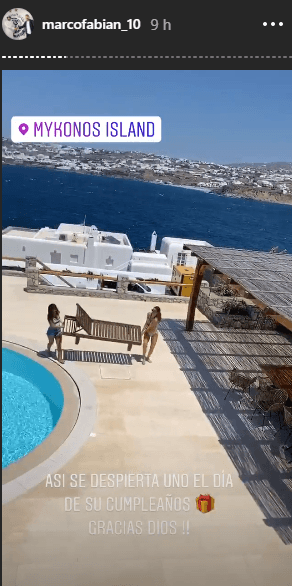 Su cumpleaños en Grecia