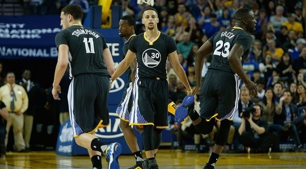 Stephen Curry averaged a career-high 30.1 points per game. (Getty)