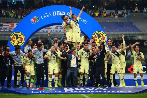 RÉCORD México - ÚLTIMOS CAMPEONES 🏆🇲🇽 Está por comenzar el Apertura 2020  y estos son los equipos con más títulos en los últimos 20 años: ▪️5 -  América, Tigres, Pachuca, Santos y