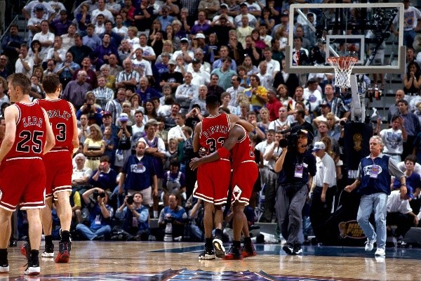 Scottie Pippen y Michael Jordan en su etapa como jugadores de Chicago Bulls.