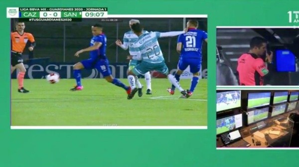 El momento del pisotón de Hugo a Jonathan (Captura).