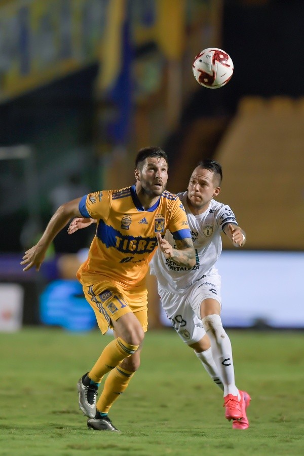 André-Pierre Gignac casi marca uno de los mejores goles de su carrera (Getty Images)