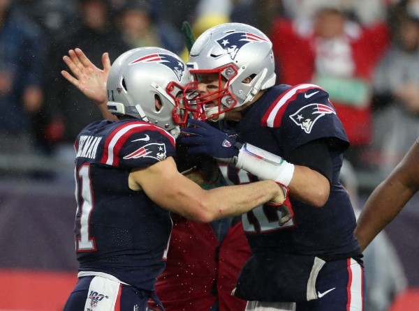 Julian Edelman y Tom Brady