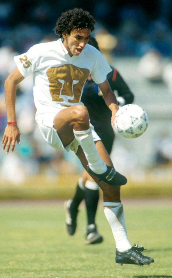 Leonel Bolsonello Pumas UNAM