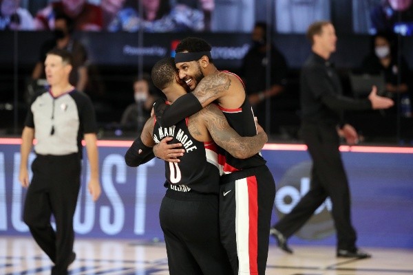 Carmelo Anthony junto a Damian Lillard