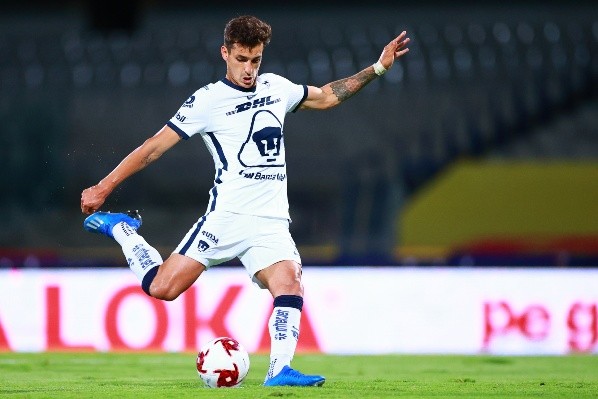 Juan Ignacio Dinenno ha marcado 5 de los 7 goles de Pumas en el torneo (Getty Images)