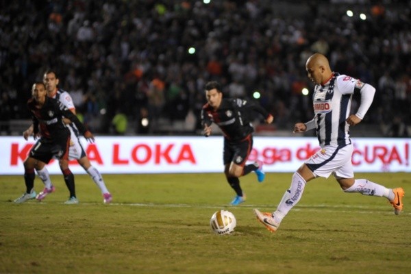 Humberto Suazo en Monterrey