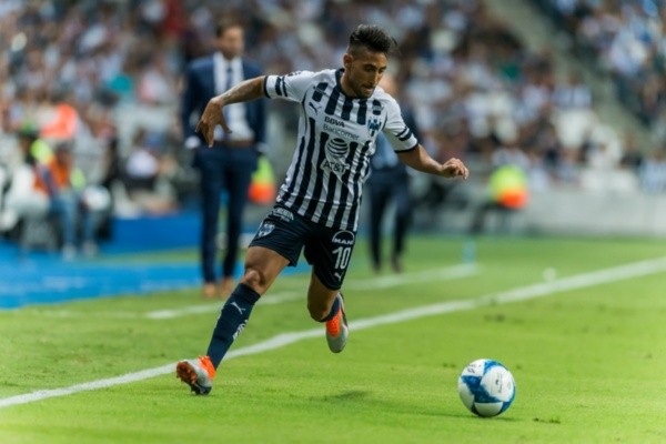 Jonathan Urretaviscaya en Rayados