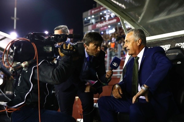 Alfaro en uno de sus últimos partidos. (Getty)