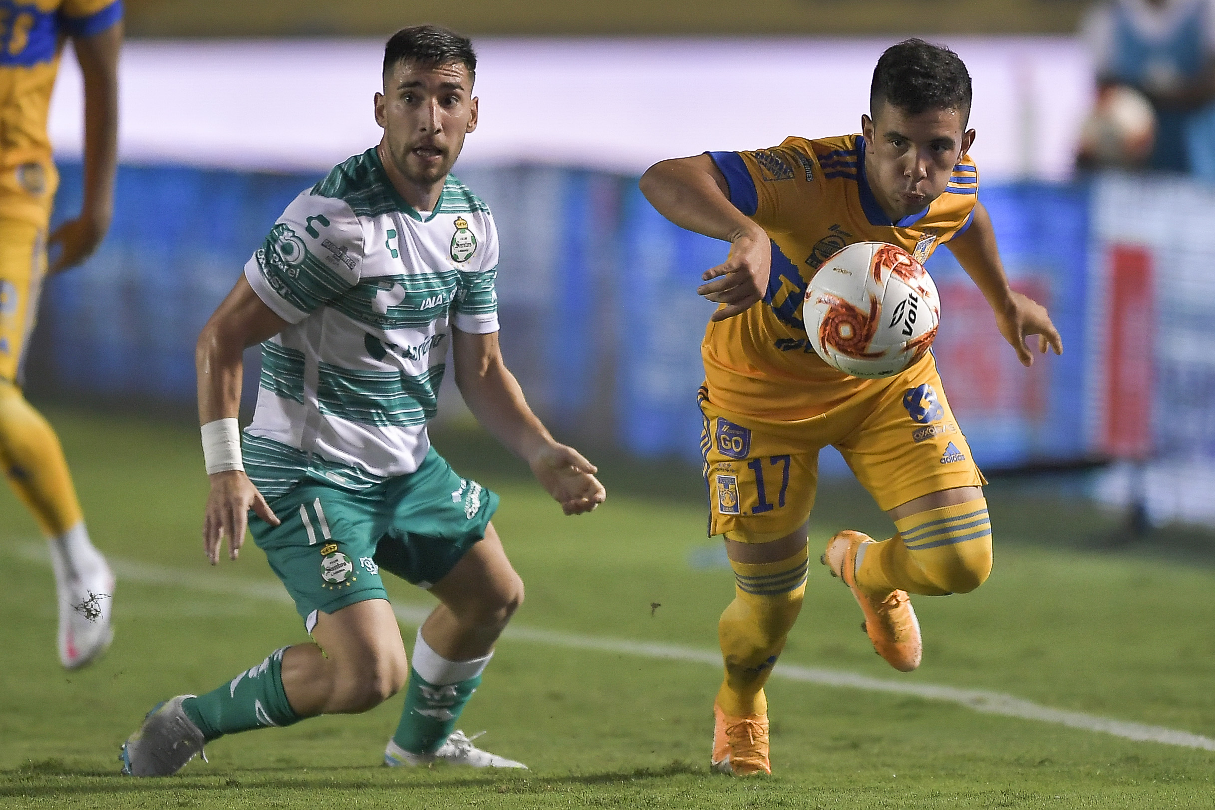 Leo Fernández seguirá siendo titular en Tigres (Getty Images)