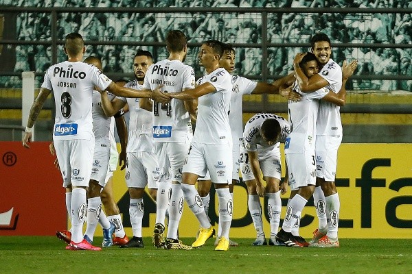 O jogo é válido pela quarta rodada da fase de grupos da Copa Libertadores - (Getty Images)