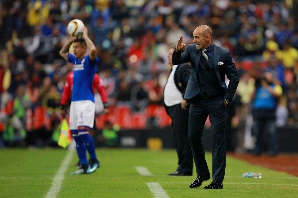 Paco Jémez dirigiendo a La Máquina en 2017 (Getty Images)