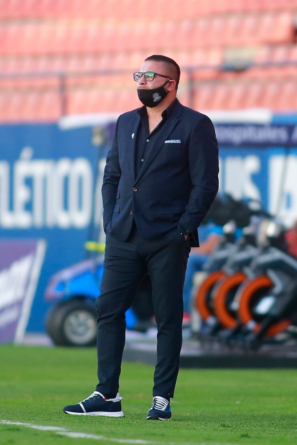 Antonio Mohamed, el DT de Rayados más perdedor en frente de Tigres (Getty Images)
